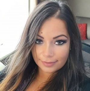 Meet your Posher, Erika